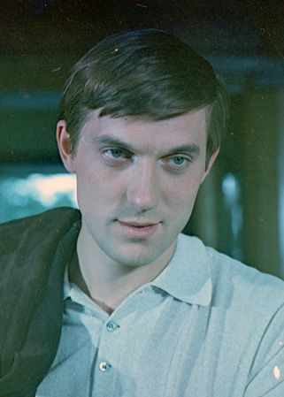 Евгений Киндинов .. - Фильмы Евгений Киндинов, купить фильмы Евгений Киндинов на