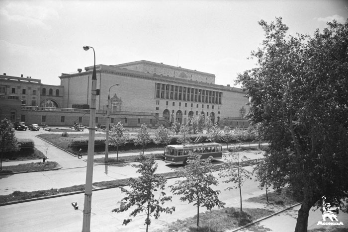   1970- 