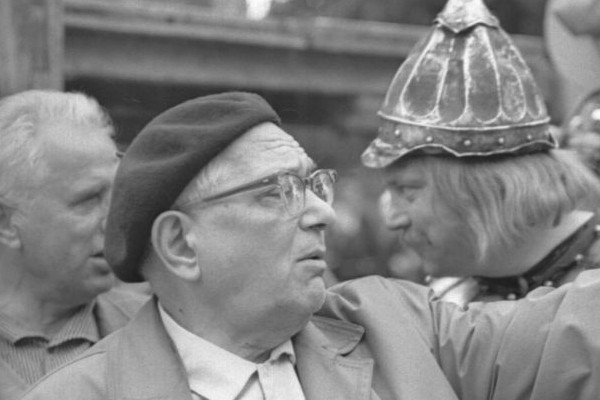 Архивное фото со съемок фильма «Руслан и Людмила» Архивное фото со съемок фильма «Руслан и Людмила»