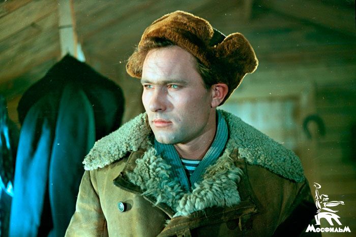 Кадр из фильма «Аленка» Кадр из фильма «Аленка»