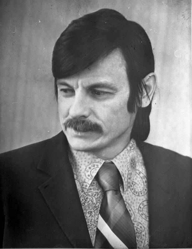 Кинорежиссер Андрей Арсеньевич Тарковский Кинорежиссер Андрей Арсеньевич Тарковский