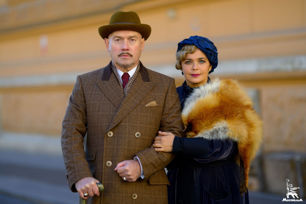 Фото со съемок сериала «Цыпленок жареный» Фото со съемочной площадки сериала «Цыпленок жареный»