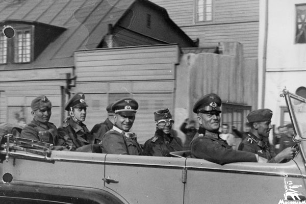 19 сентября 1939 - Генерал Кейтель проезжает по городу Лодзь