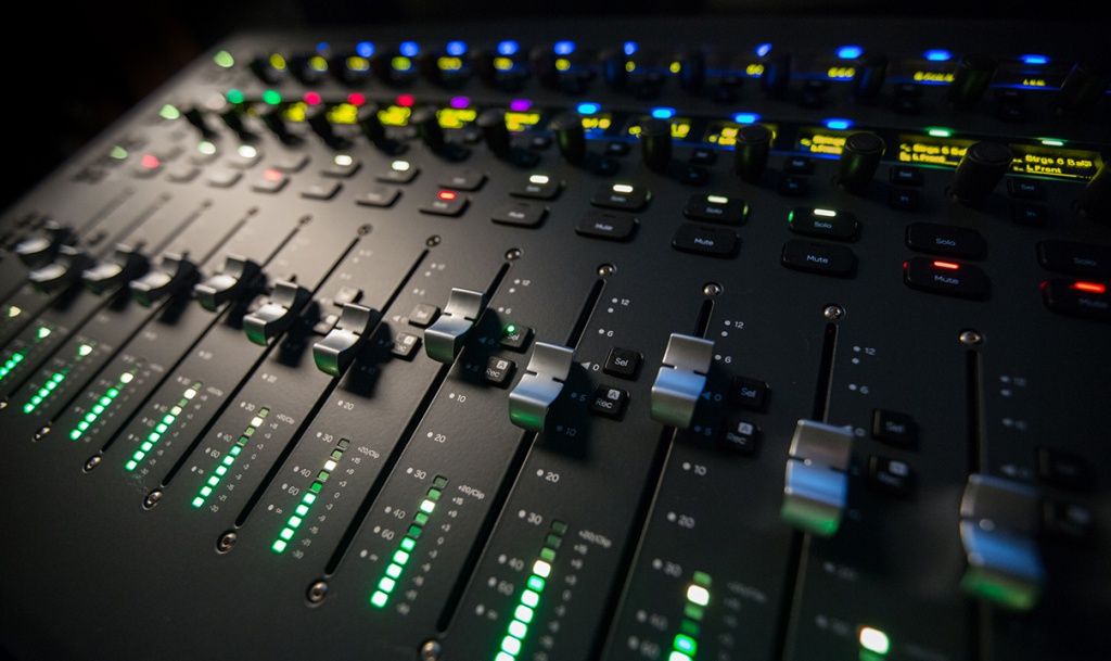 Avid-Pro-Tools-S3-4.jpg Avid-Pro-Tools-S3-4.jpg