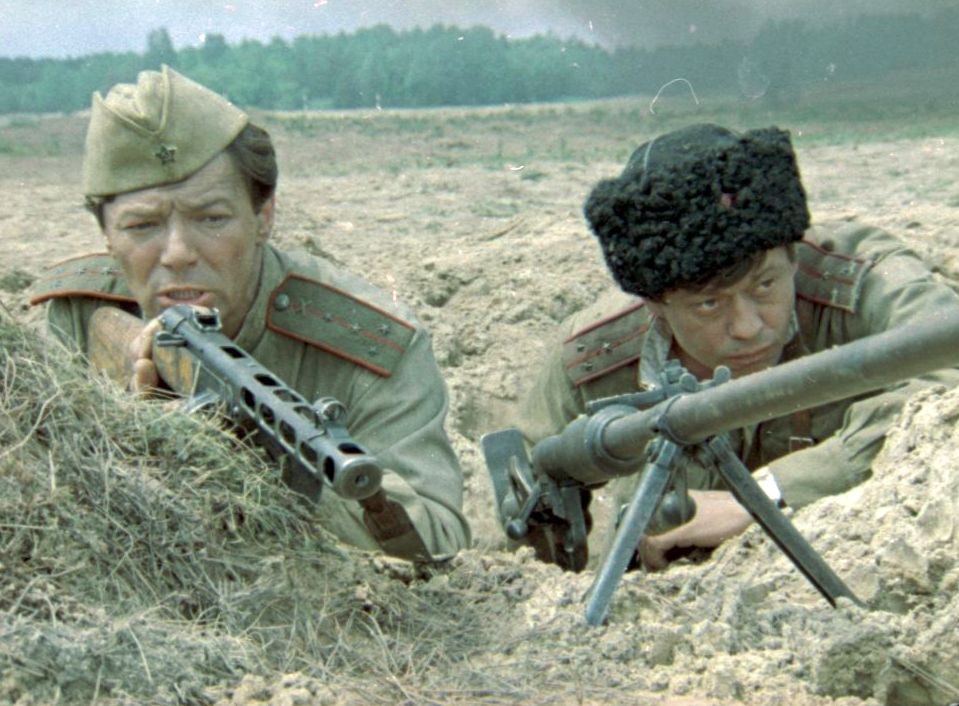 Кадр из телефильма «Батальоны просят огня» Кадр из телефильма «Батальоны просят огня»
