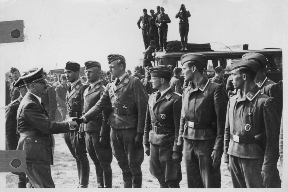 12 сентября 1939 года. Гитлер напутствует войска перед походом на Варшаву и Лодзь